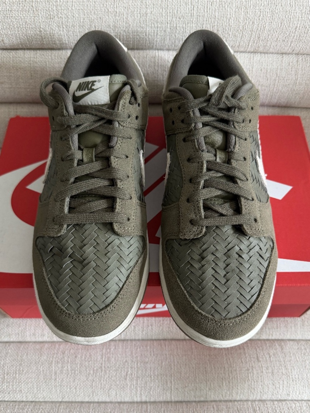Women's Low Dunk Basketball Sneaker, sz 10